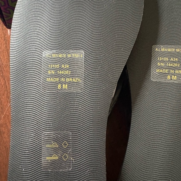 Tory Burch Black and Gold Kira Flip Flop Sandals - Picture 4 of 9